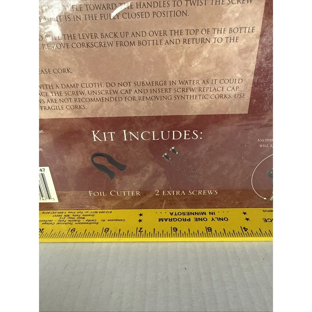 NEW Professional Corkscrew #656747 For Wine Bottles sealed Costco